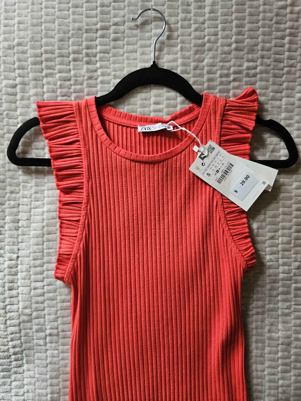 Zara Ribbed Ruffle Sleeve Dress - Picture 4 of 9